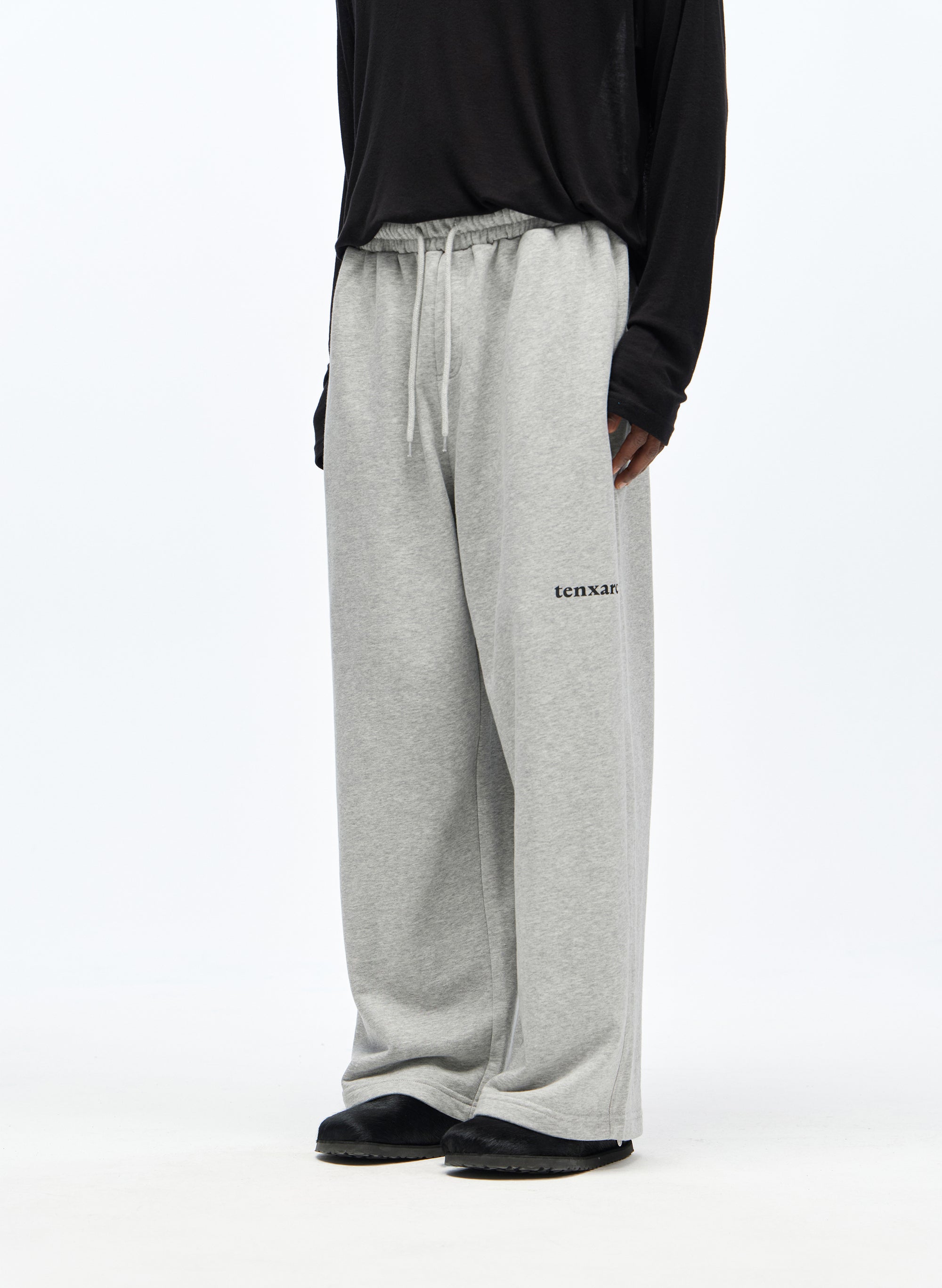 Form Sweatpants